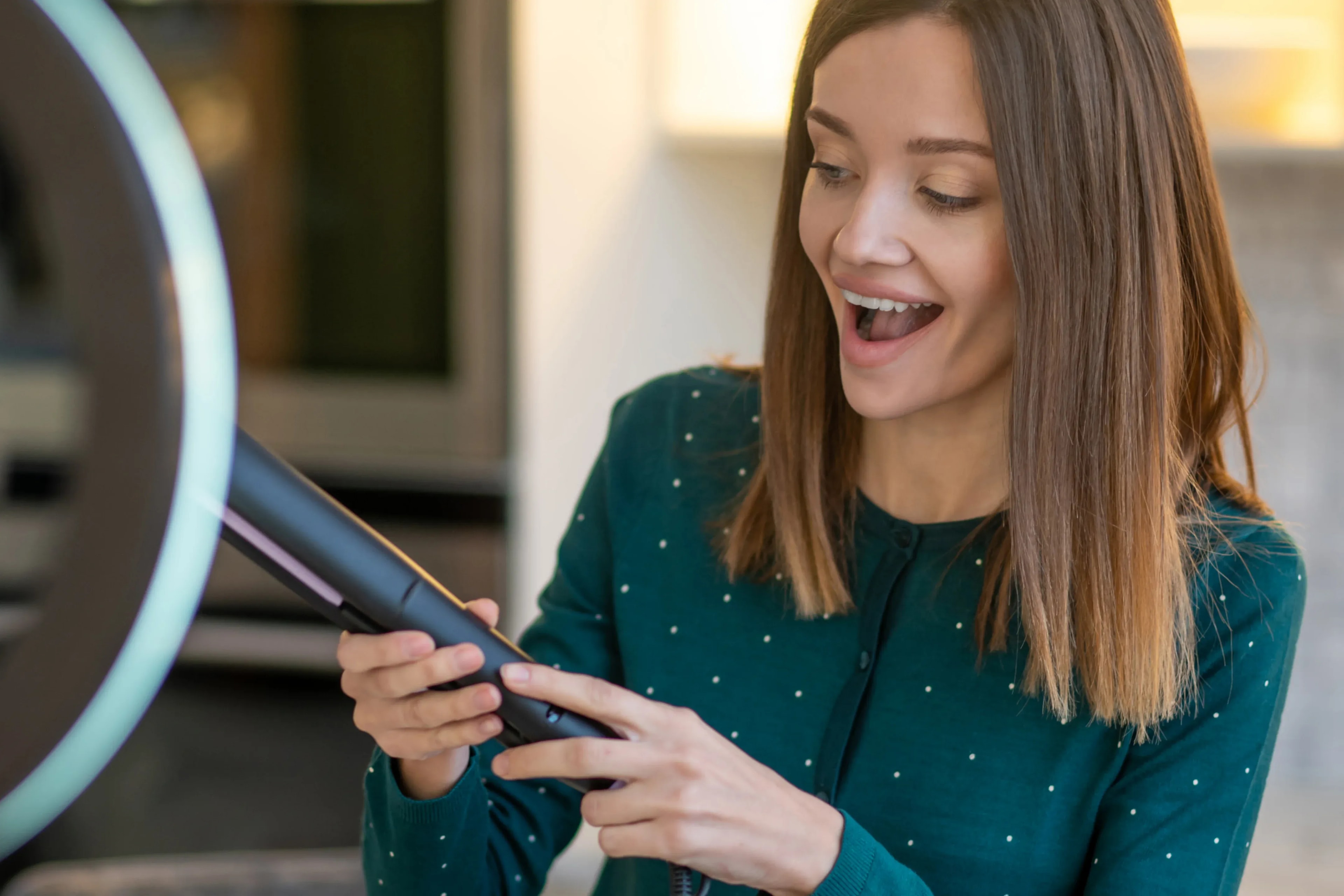 Get_Deposits_Fast_No_Shows_Vanish_Simple_DINGG