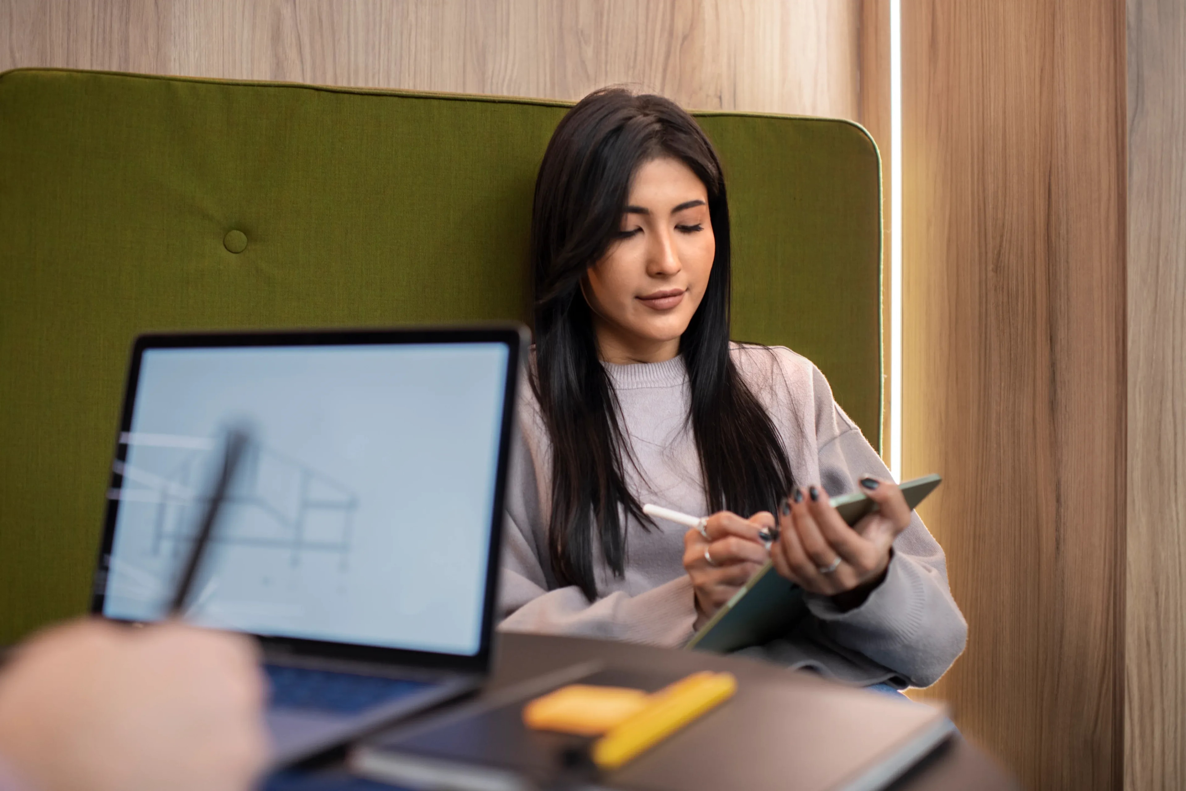 How_UAE_Salons_Use_Software_to_Eliminate_No_Show_Losses_DINGG