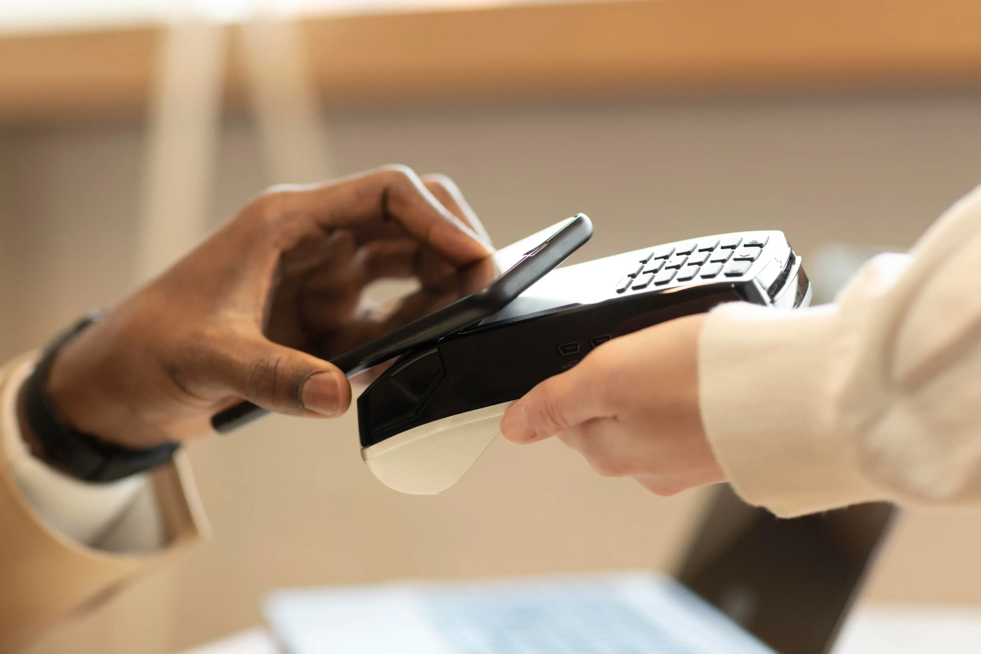 Why_Your_Salon's_Future_Demands_a_Cashless_Payments_System