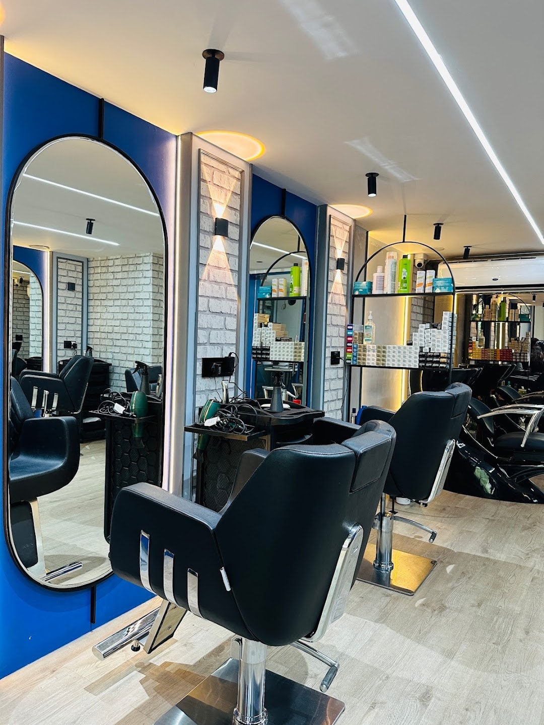 Salon Banner