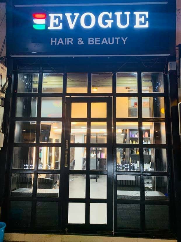 Salon Banner