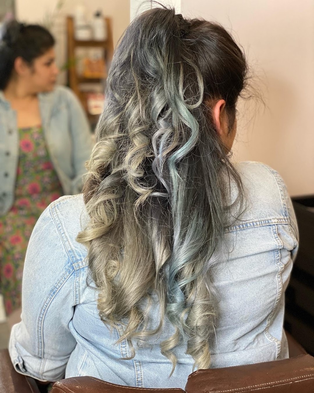 Salon Banner