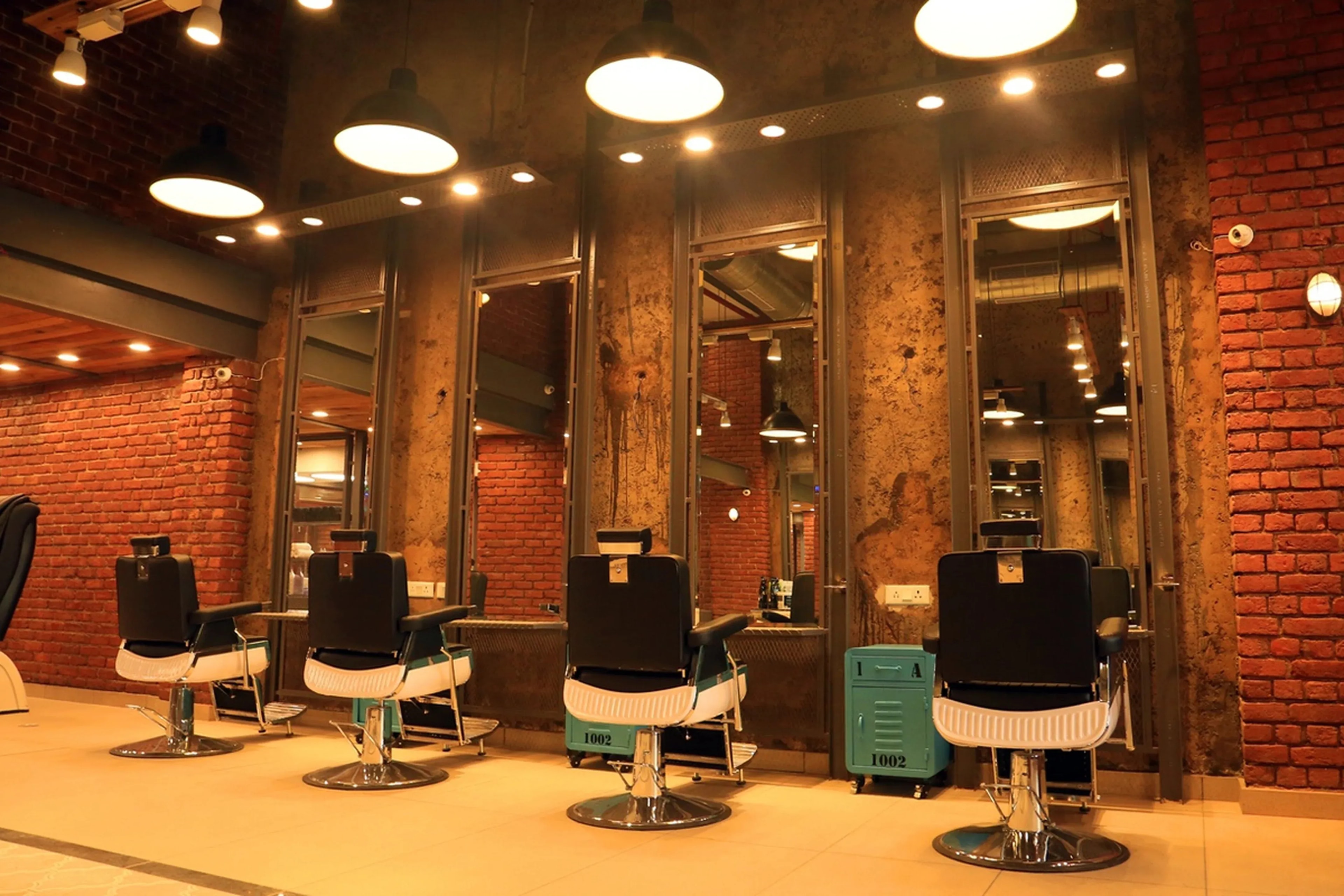 How_to_Open_a_Salon_in_Hyderabad_DINGG