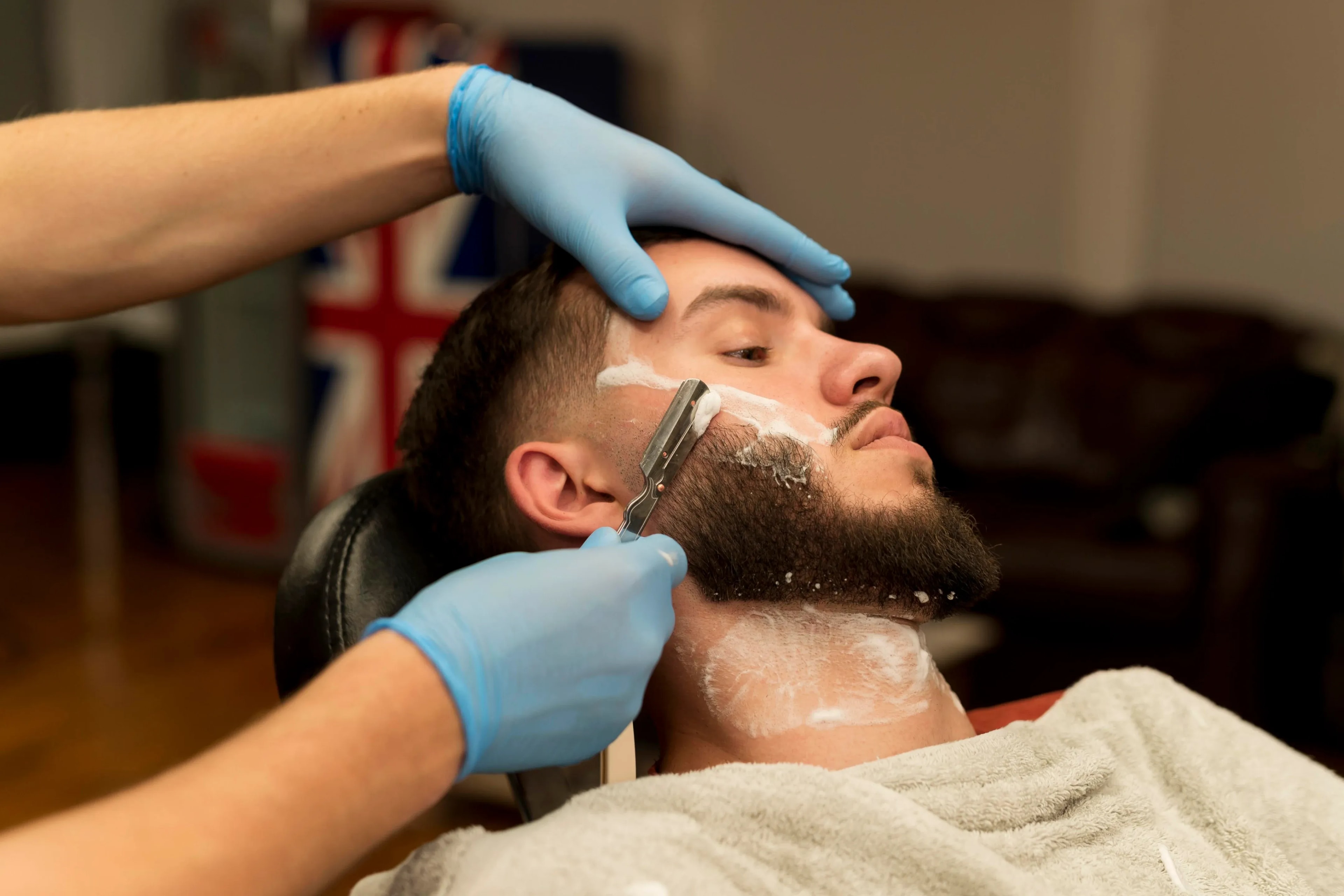 The_$97_Billion_Men's_Grooming_Opportunity_How_Traditional_Salons_Can_Steal_Market_Share_from_Barbershops_DINGG