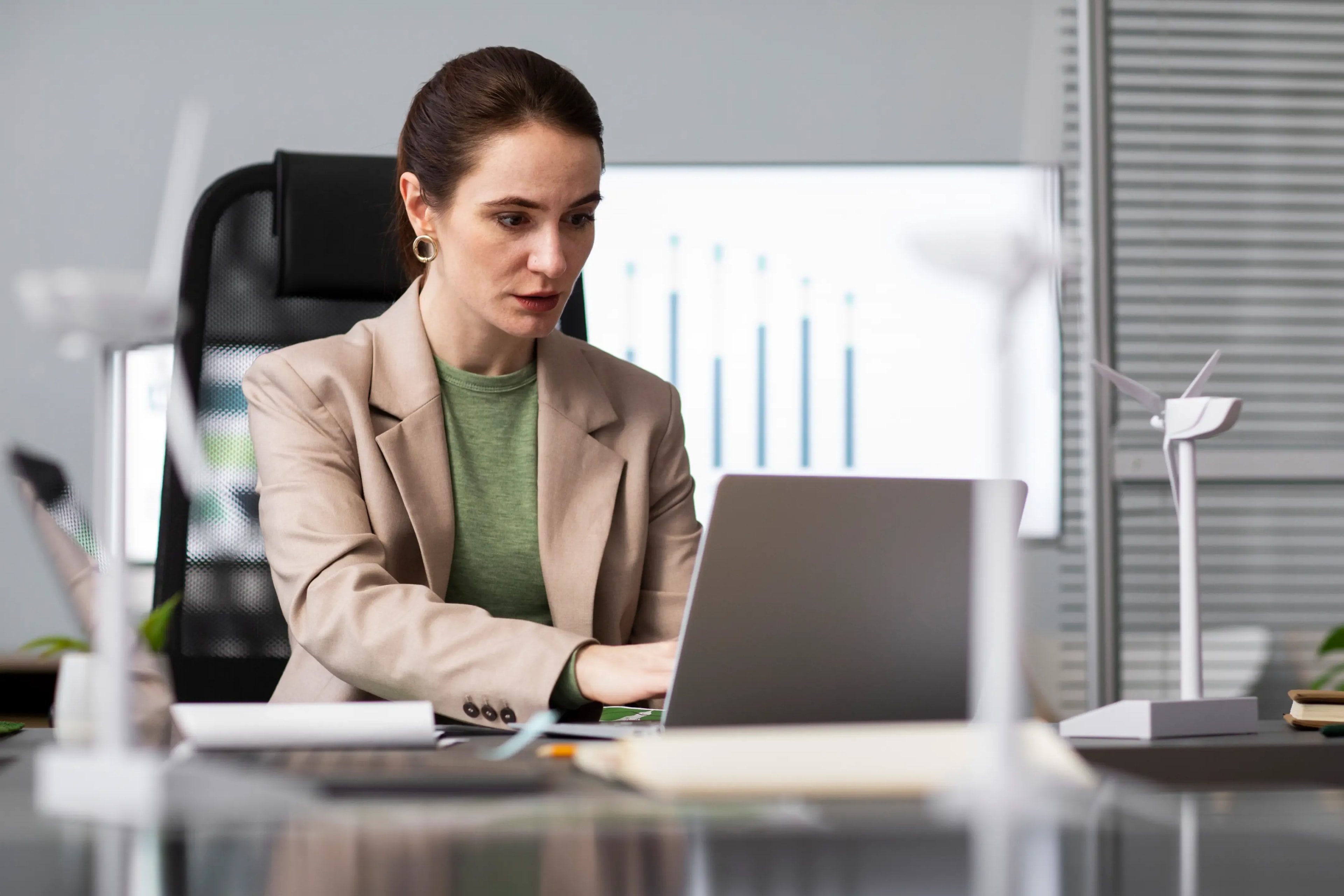 Why_US_Salon_Chains_Choose_Salon_Scheduling_Software_For_Multi-Location_Management