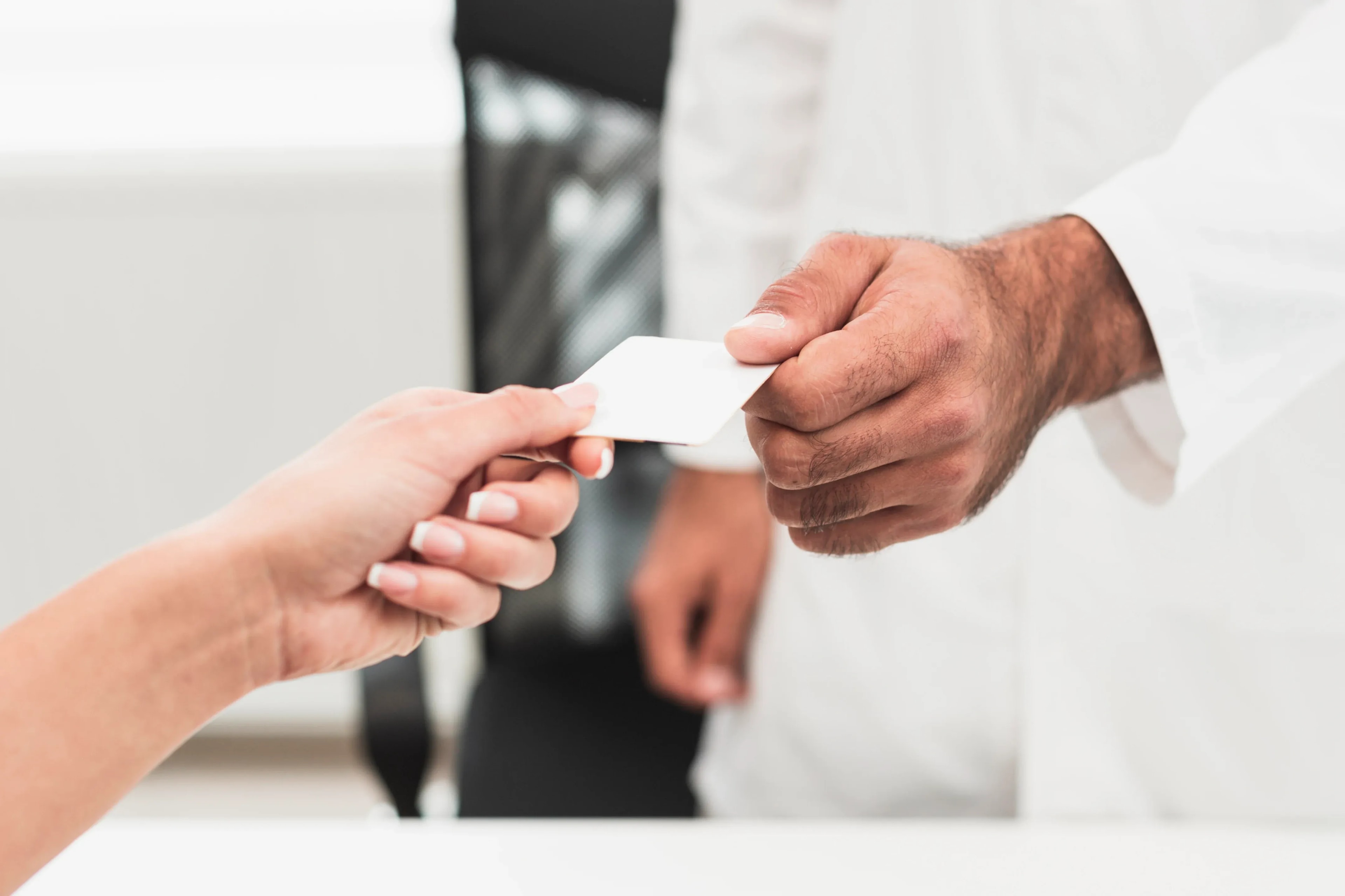 Why_Your_Wellness_Center's_Holiday_Gift_Cards_Go_to_Waste_DINGG