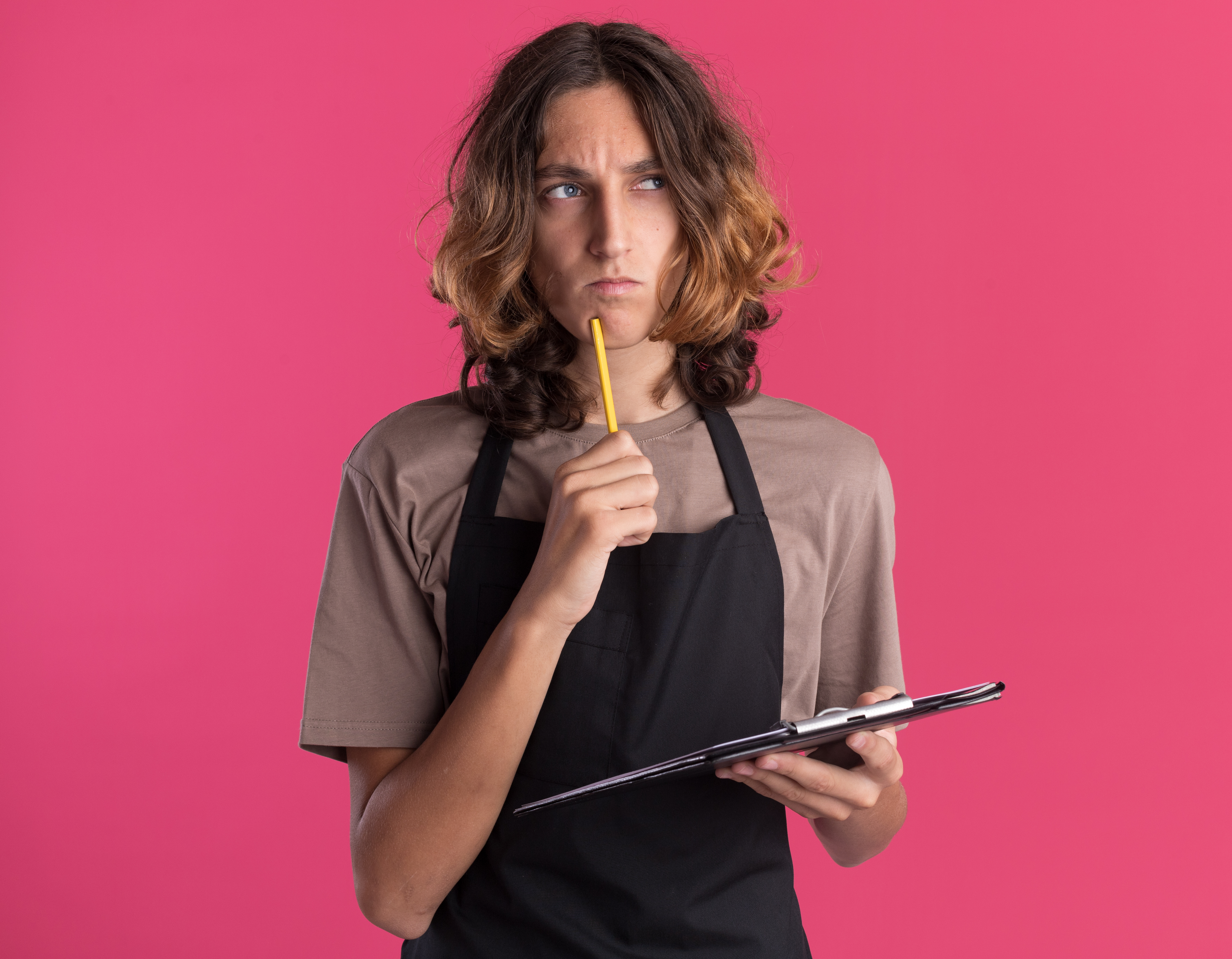 Choose Software That Fits a UAE Salon (Not a Generic One)