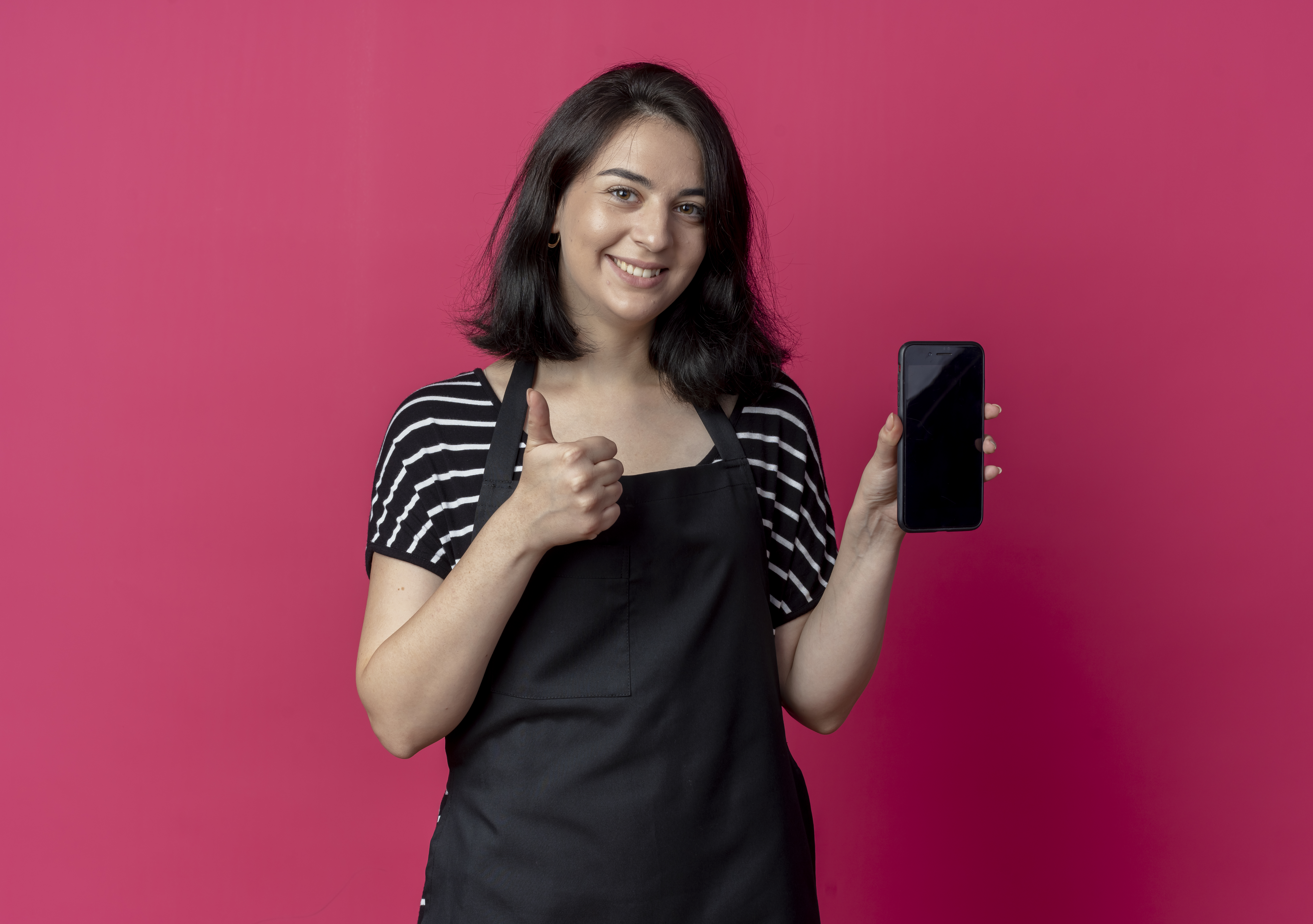 How to Manage Multiple Salon Locations Efficiently with Technology