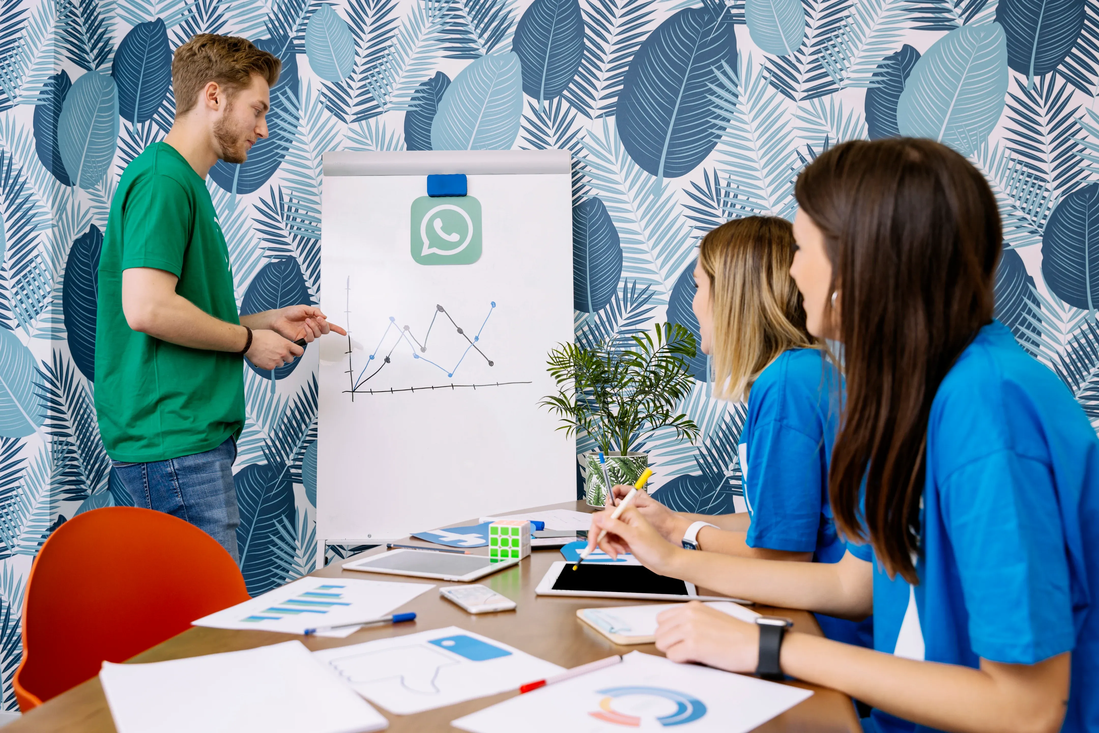 How_to_Automate_Targeted_WhatsApp_Offers_for_Lapsed_Clients_Holiday_Festival_Edition_DINGG