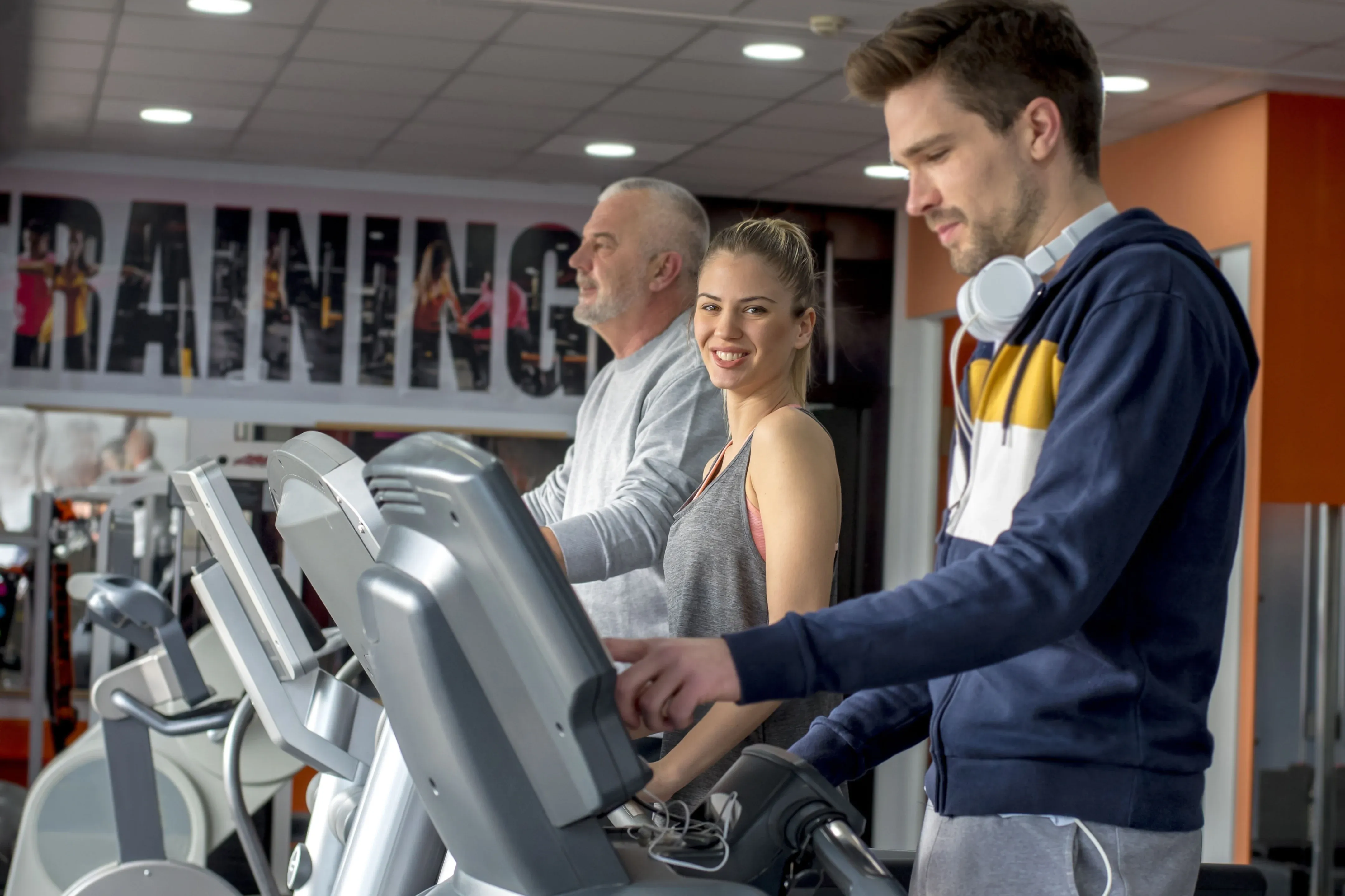 Maximizing_Specialized_Staff_and_Equipment_Utilization_During_Peak_Season_DINGG