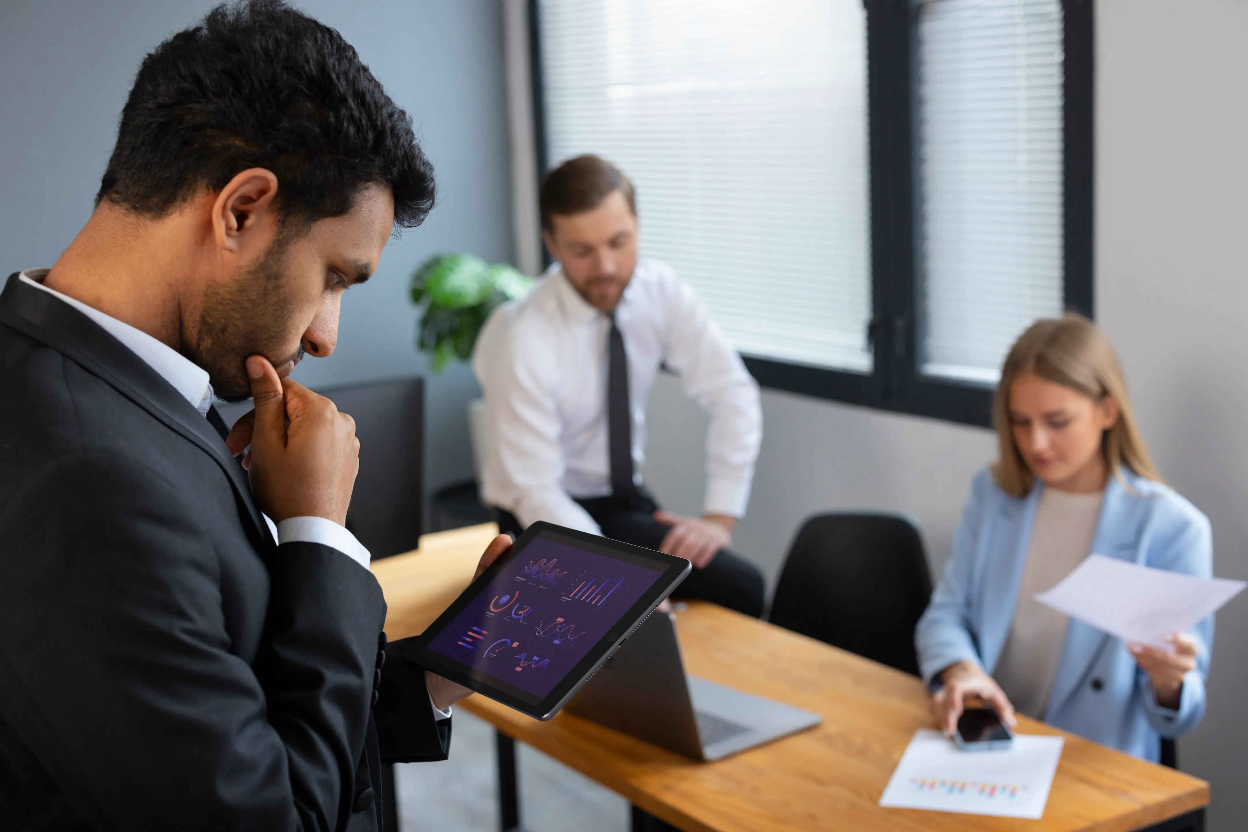 Why_Staff_Turnover_is_Ruining_Your_UAE_Spa’s_Service_Consistency_DINGG