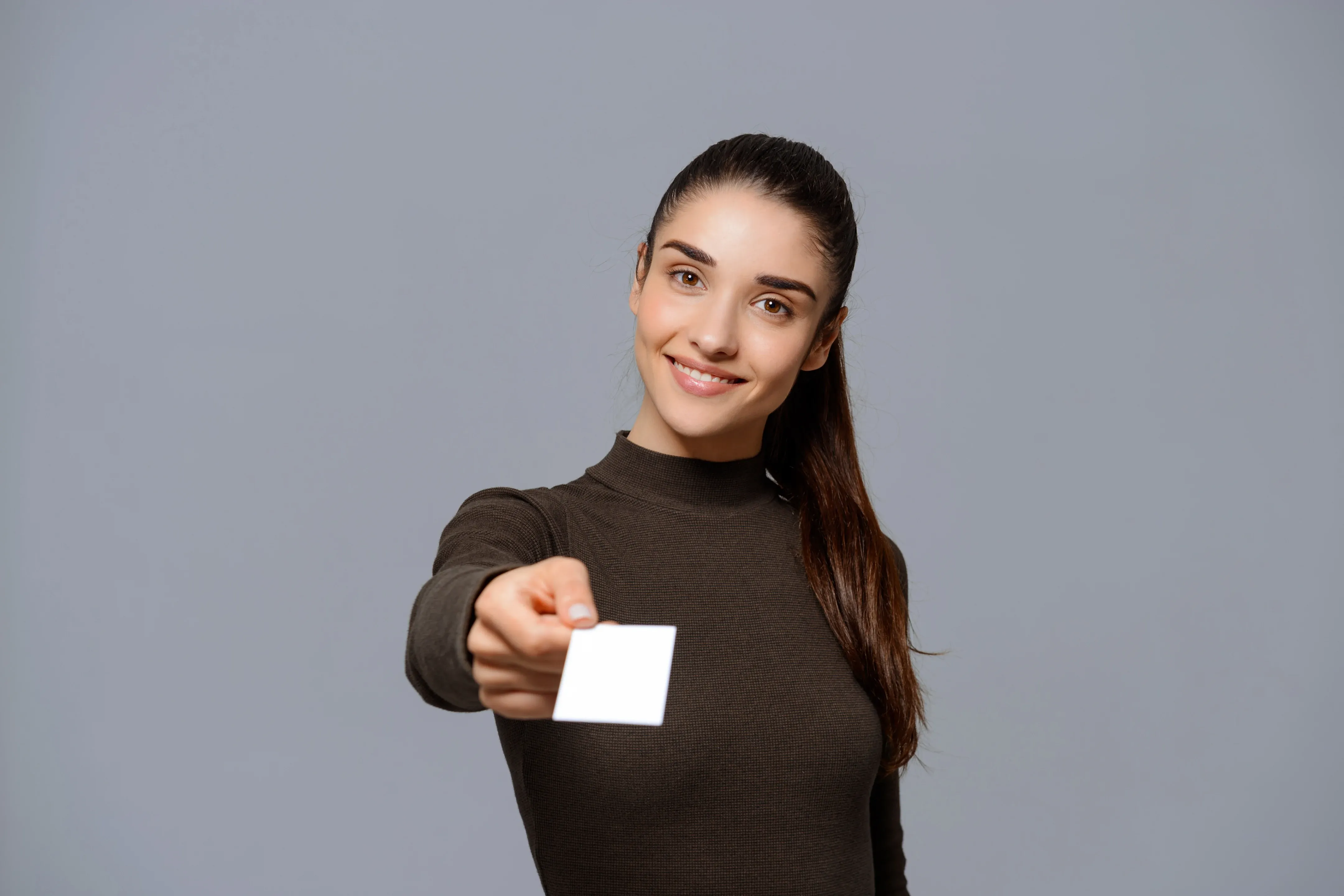Why_Your_Client_Cards_Are_Failing_You_The_Hidden_Cost_of_Incomplete_History_in_UAE_Spas_DINGG